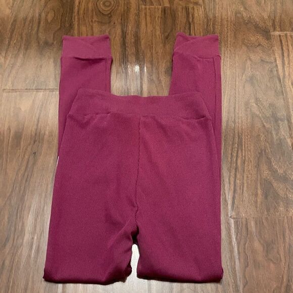 Gymshark Slounge Ribbon Ribbed Leggings in Dark Ruby - Picture 9 of 11